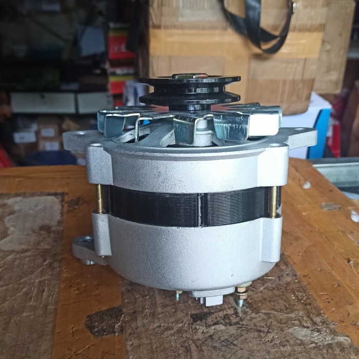Alternator Assy Dinamo Amper Dinamo Cas Toyota Kijang Super 5K Grand PART BARU