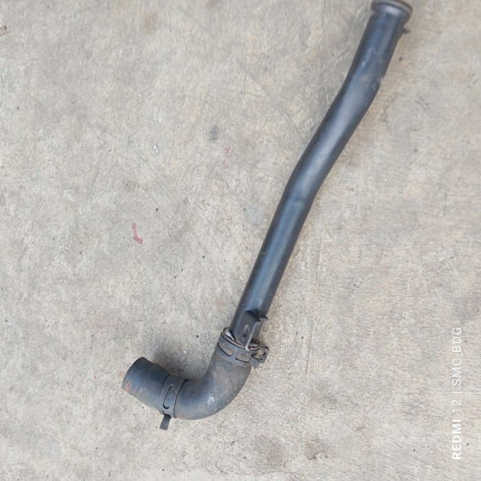 Pipa bypass air radiator Hyundai Tucson gen 1 asli copotan