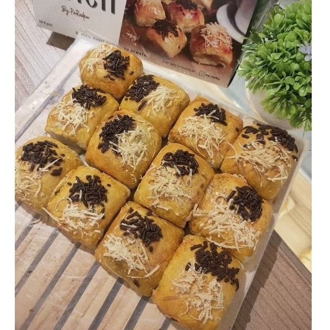 

Bolen Pisang Coklat Keju Mix