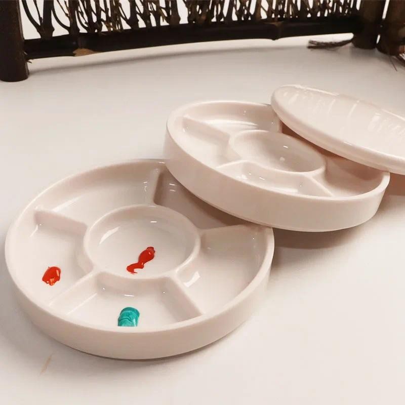 

Imitation Porcelain Round Palette with Lid Pigment Gouache Watercolor Painting and Calligraphy White Paint Tray Art Supplies