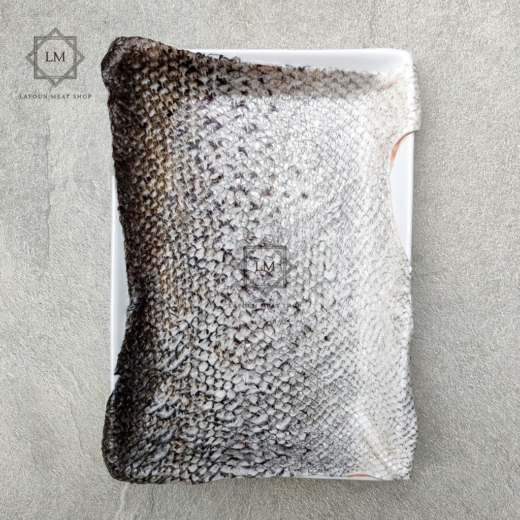 

Salmon Skin / Kulit Ikan Salmon kemasan 250g