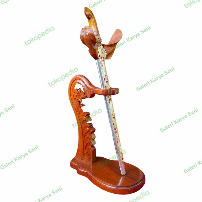 

Stand Jagrak Tempat Keris Ukiran Simple Kayu Jati