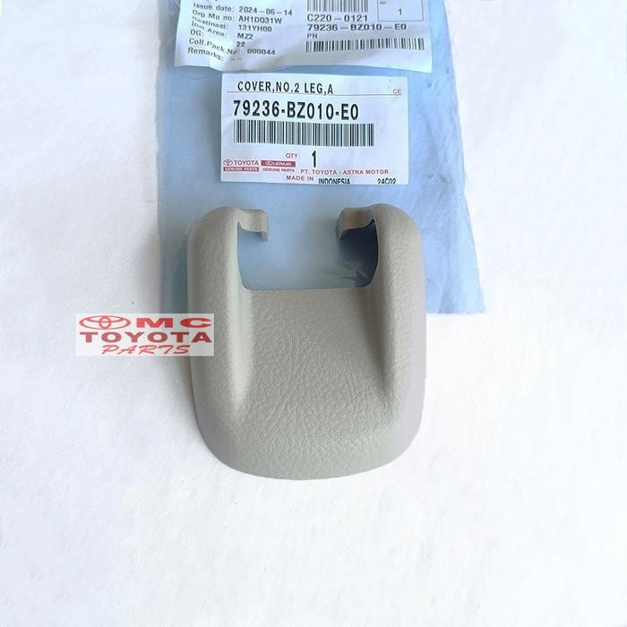 Tutup Cover Baut Kaki Jok Bangku Dudukan Belakang Avanza Xenia 79236-BZ010-E0 Asli