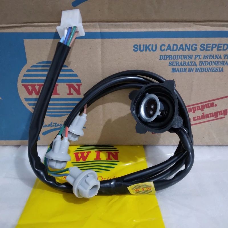 fitting lampu beat karbu 2008 2009 2010/cob lampu/win