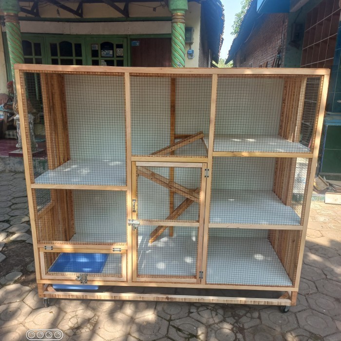 kandang kucing kayu mahoni jumbo