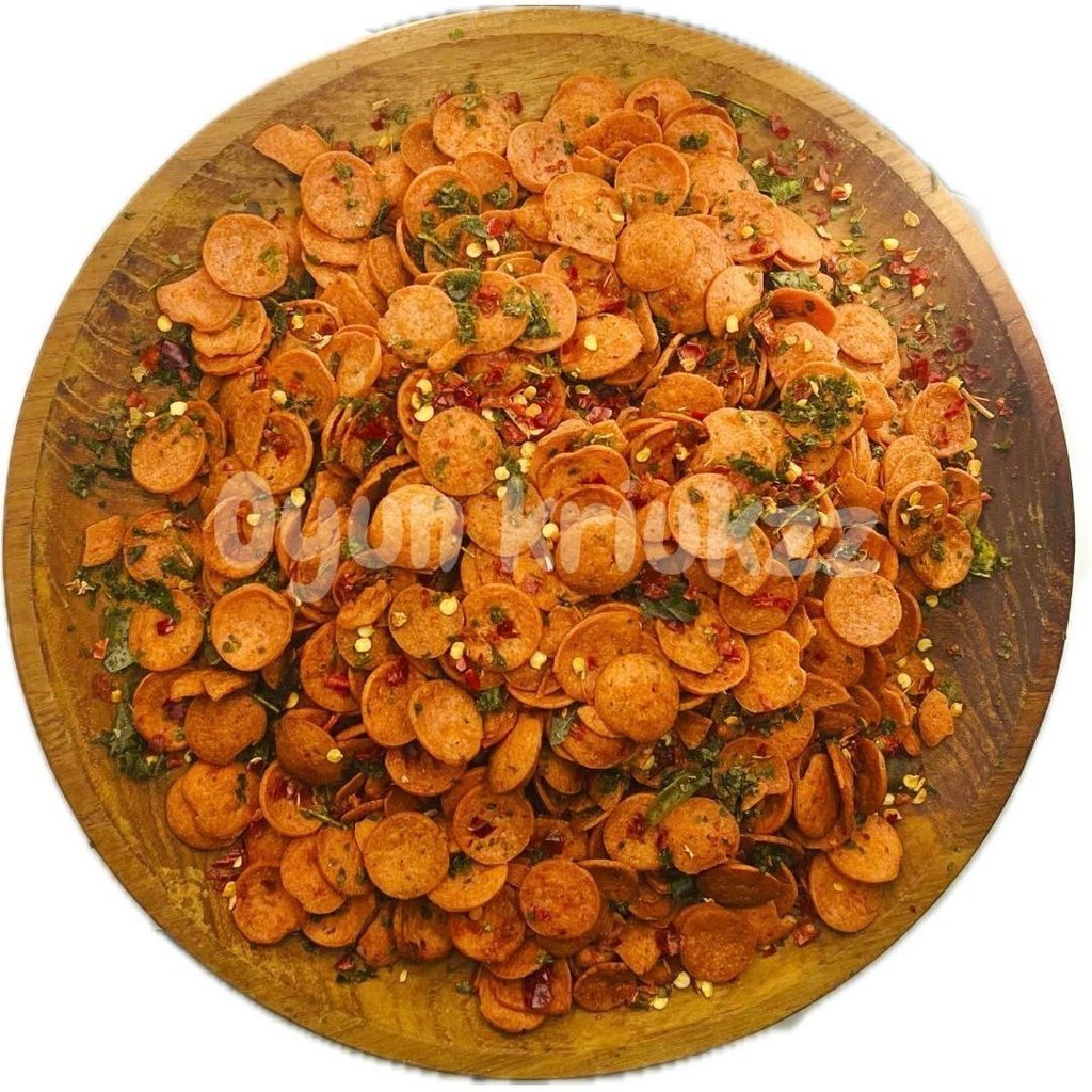 

Cemilan Keripik Sosis Goreng Food Kriuk Renyah Bumbu Rempah Pedas Gurih Daun Jeruk Kemasan 200 Gram