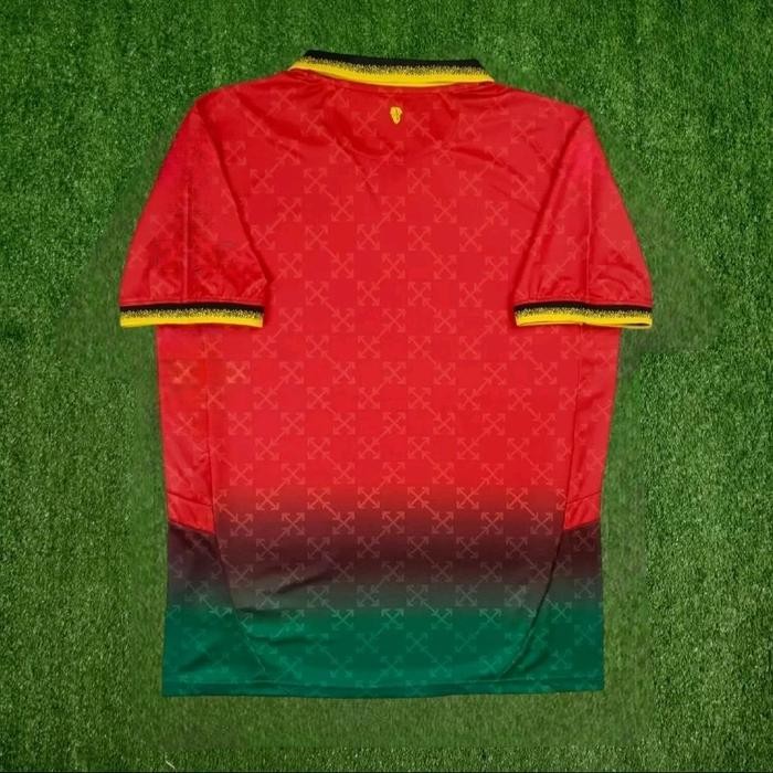 JERSEY BOLA MILAN OFF WHITE MERAH 2024 2025 BEST QUALITY