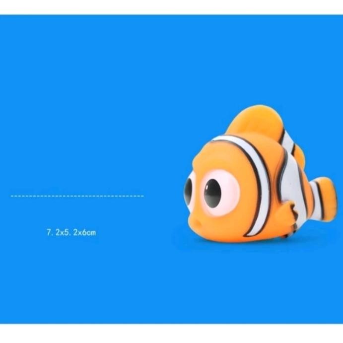 TERBARU Mainan mandi Bayi, mainan karet semprot air, mainan ikan karet nemo - Nemo