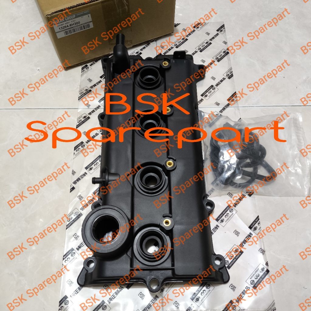 Cover Cylinder Head Tutup Klep Nissan Xtrail T30 / Serena C24