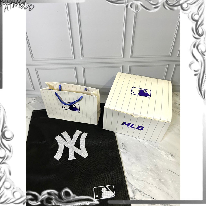 

Paper Bag MLB Box MLB Paper Bag Pembungkus kado