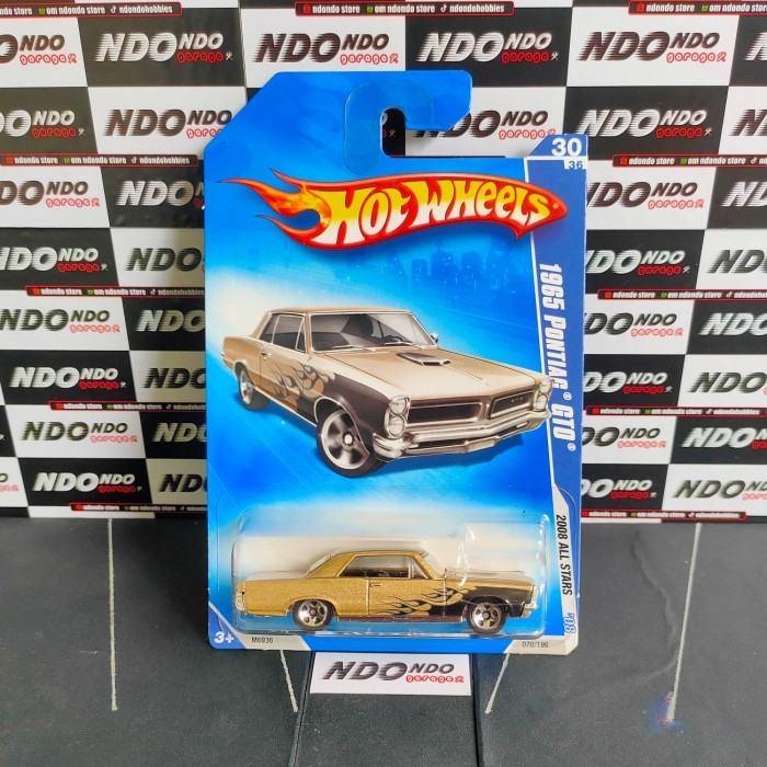 SP99 Hot Wheels '65 Pontiac GTO Gold - 2008 All Stars [Kmart]