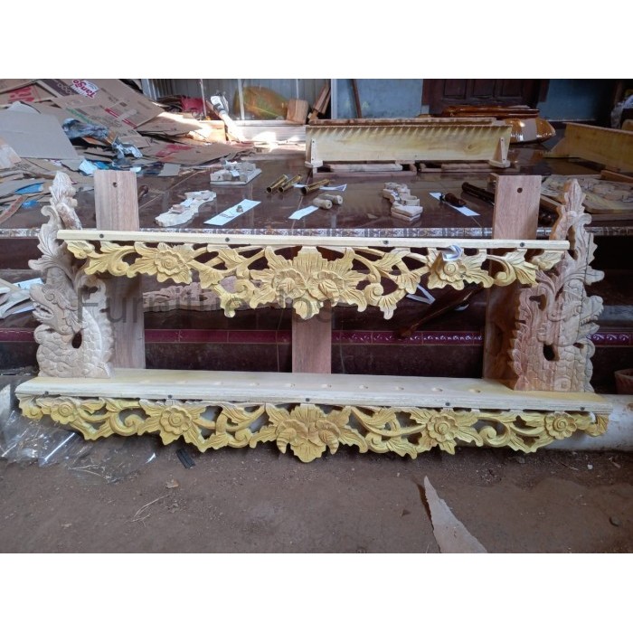 jagrak kriss tempel tembok ukir naga kembar ukir bunga FJ1267