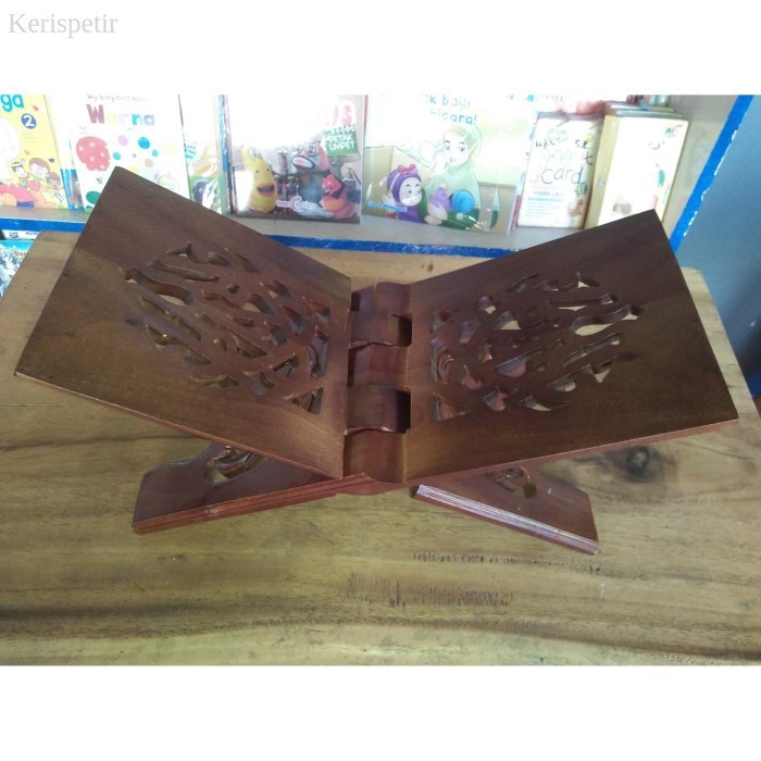 

REHAL REKAL UKIR 12 CM (MAHONI) HALUS / SANDARAN AL-QUR'AN / MEJA ALAS murah laris
