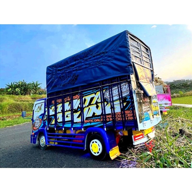 NEW AGUNG MINIATUR TRUK OLENG PERMATA AGUNG FULL VARIASI LAMPU DAN TERPAL TERLARIS