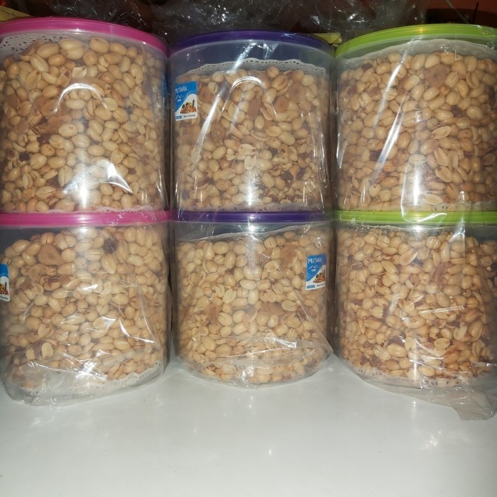 

Best Seller kacang tanah goreng 1kg Rasa Bawang