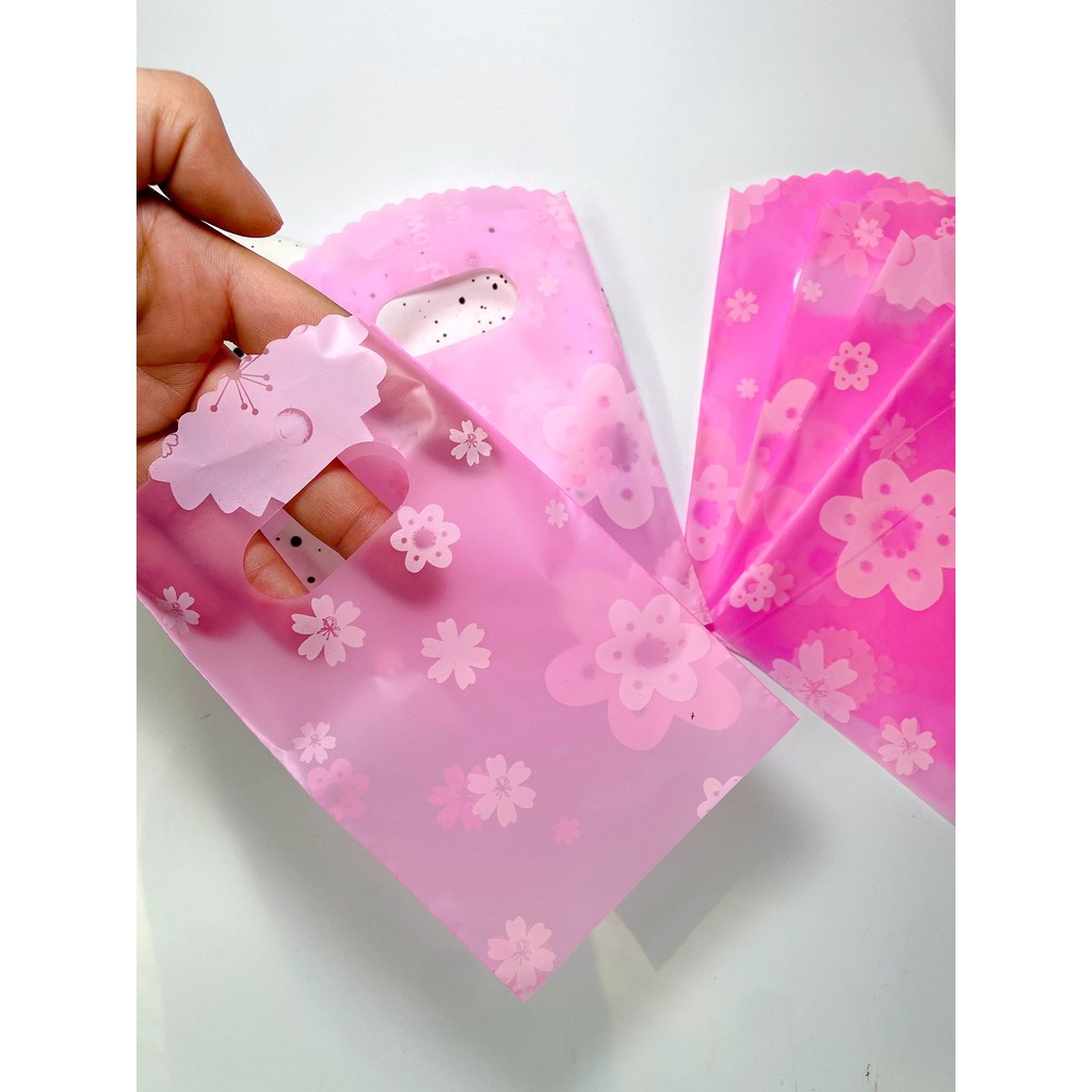 

50pcs Pink Flower Pattern Jewelry Packaging Bag, Small Ear Studs Small Hair Decoration Shopping Bag, Gift Boutique Decorated bag