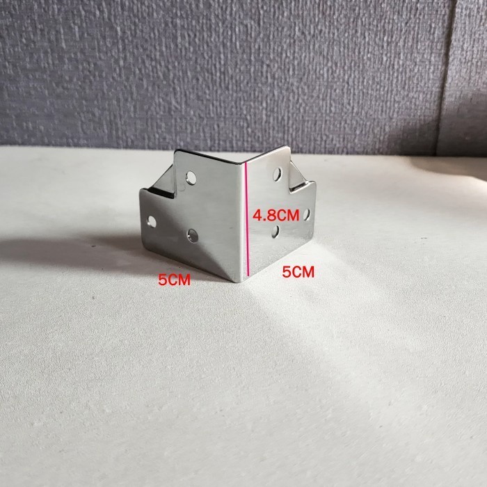 (KB)  SIKU BESI SALON BOX SPEAKER