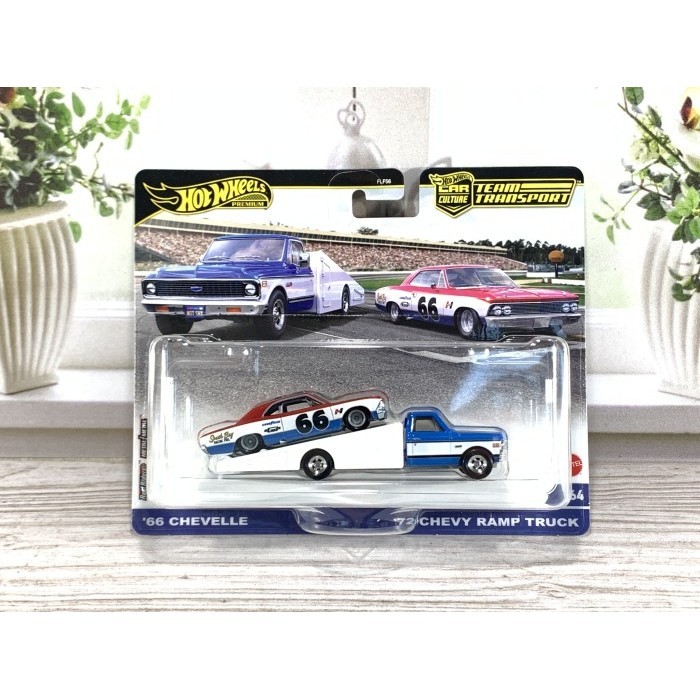 HOT WHEELS TEAM TRANSPORT 66 CHEVELLE 72 CHEVY RAMP TRUCK HOTWHEELS