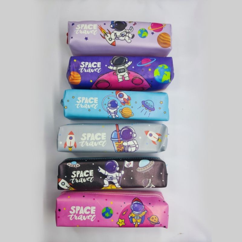 

Tempat pensil printing motif Space travel / Tempat pensil murah