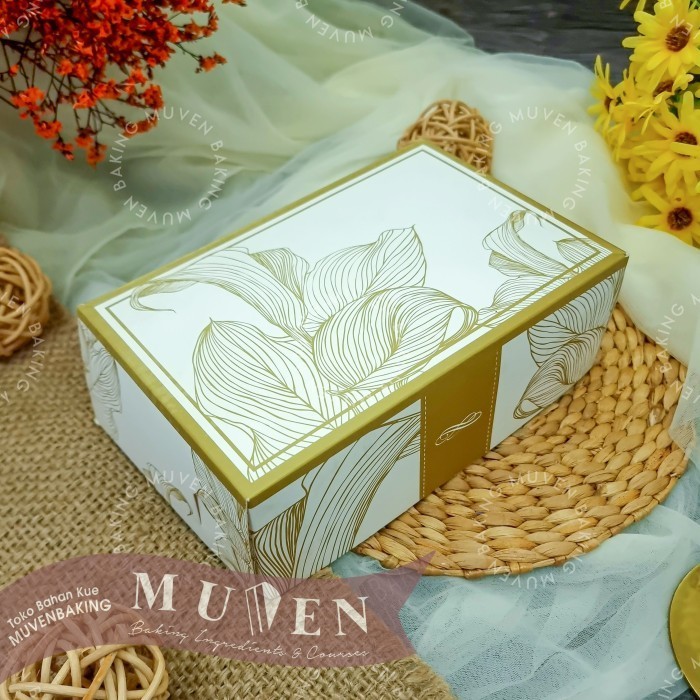 DUS ROTI / KUE KECIL CEMILAN SNACK BOX GOLD LEAF 20 X 13 X 7 CM