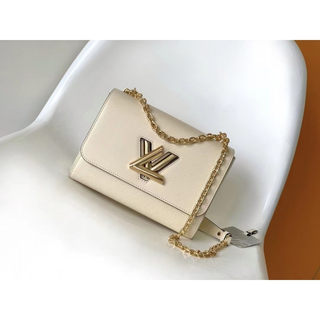 Original LV/Louis Vuitton New Fashion Twist Chain One Shoulder Crossbody Bag