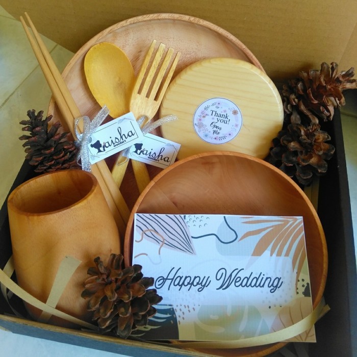 

DISKON Hampers Kayu / Kado Pernikahan / Kado ultah / Hampers Natal / Hampers