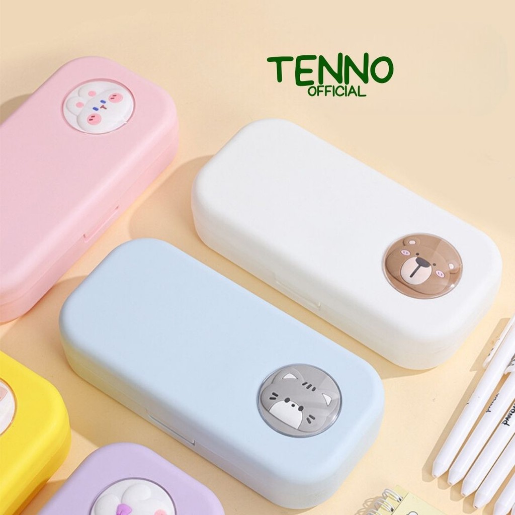 

TENNO Cute Pencil Case Kotak Tempat Tepak Pensil Lucu Warna Soft Pastel Macaroon Aesthetic Estetik Karakter Kartun Hewan Animal Character Kapasitas Besar Lepas Pasang Bahan Plastik Tebal