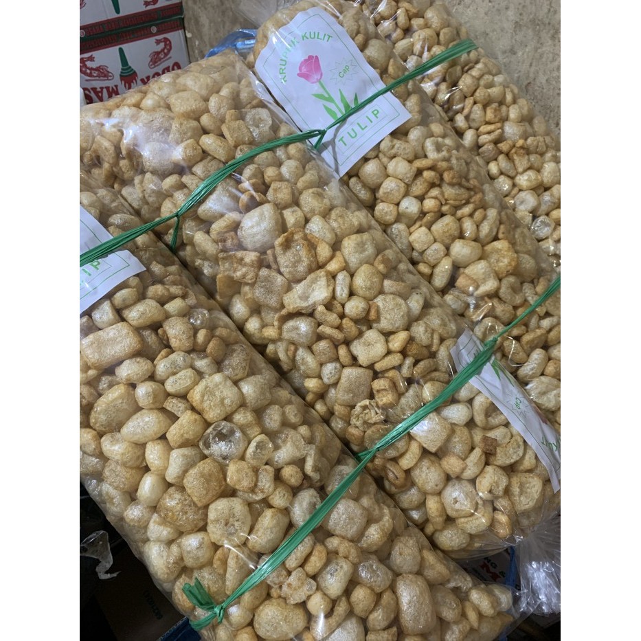 

Kerupuk Krecek Rambak Sapi 1kg 1 bal cap TULIP untuk sayur