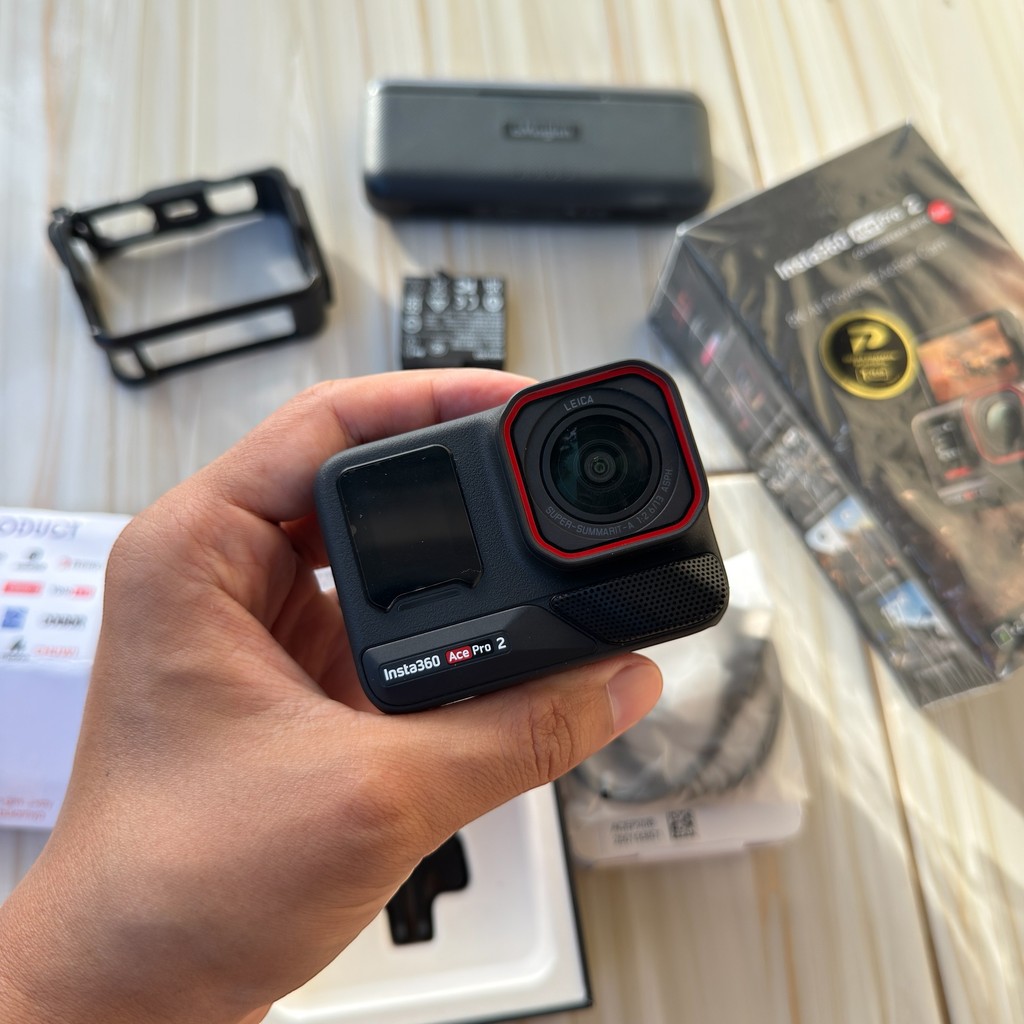 BEKAS Kamera Insta360 Ace Pro 2 Mulus Banyak Bonus