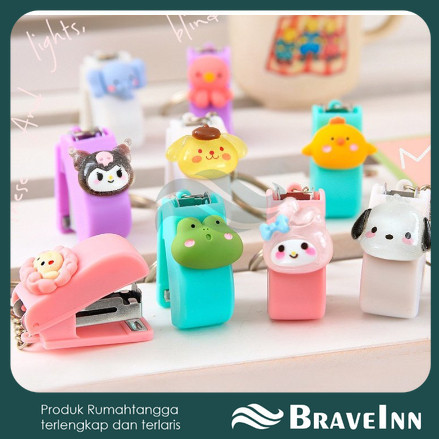 

Staples Mini Lucu Stapler Karakter Gantungan Kunci /Staples Lucu Mini Gantungan Kunci Staples Karakter 3D /Stapler Mini Portable 【 BraveInn 】