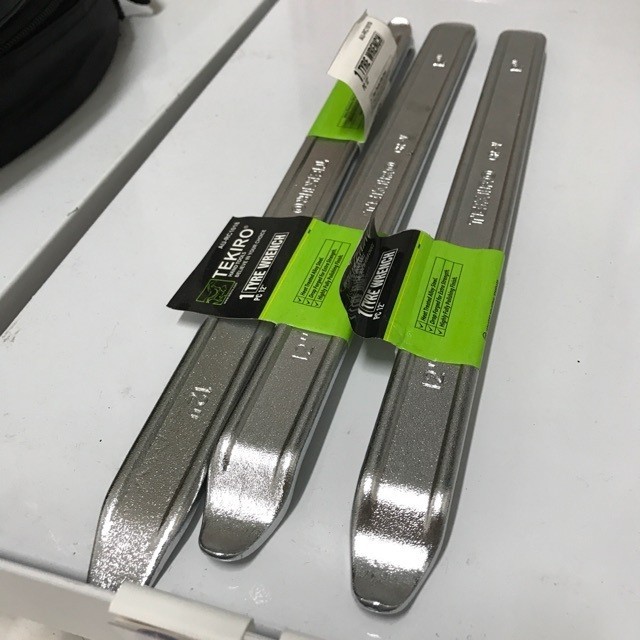 Alat congkel ban motor 10"/congkelan ban 10"/congkel ban motor 10" TEKIRO / Cukit ban