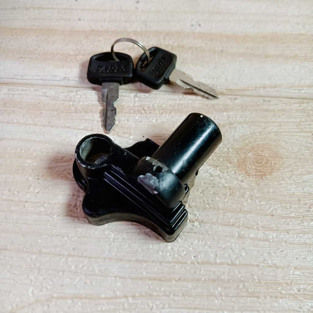 COD/KUNCI SEDEL JOK MOTOR BELAKANG HONDA C-700 C-800 SUPERCUP