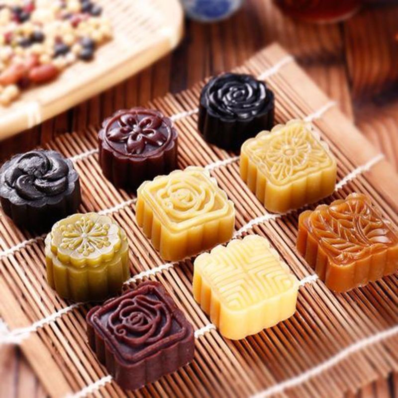 6pcs 3D Flowers Stamps Moon Cake Decor Mould Barrel Round Mooncake Mold 25g/50g/63g/75g/150g/250g Pa