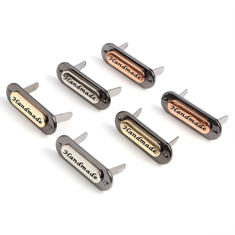 

3Pcs/set Rectangle Metal Labels Tags Handmade Letter Tags For Jeans Bags Purse Decorative Buckles DIY Craft Sewing Garment Label