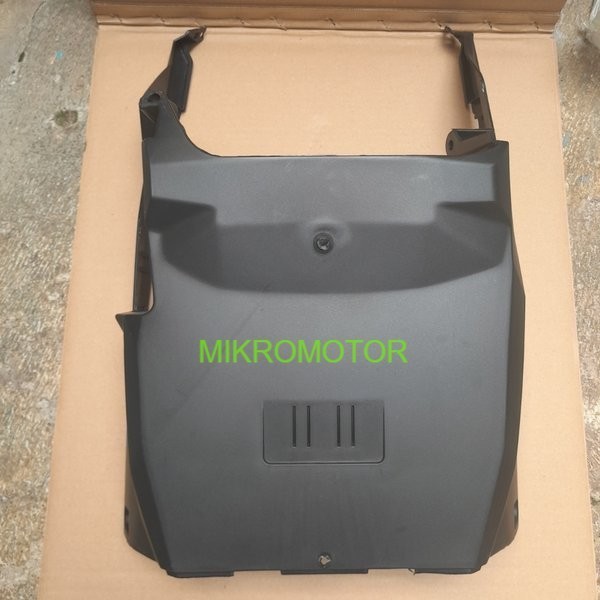 Dek dasbor bawah kolong atau cover Lumpur bawah Honda Vario 125 led Vario 150 led non original