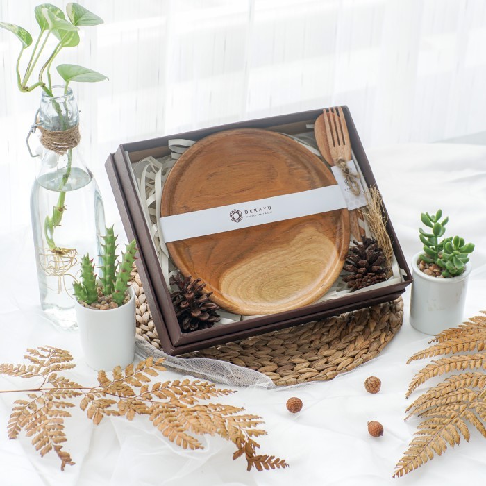 

DISKON Dekayu Hampers Kayu Palma | Graduation Gift | Souvenir Pernikahan - Tema Reguler