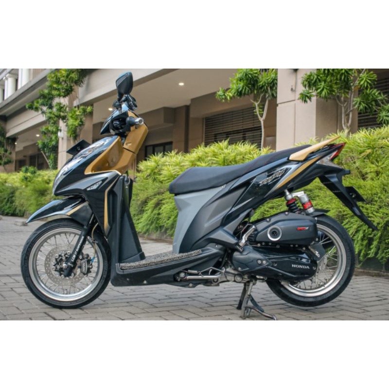 Striping transparan Vario old 125 bohlam list gold