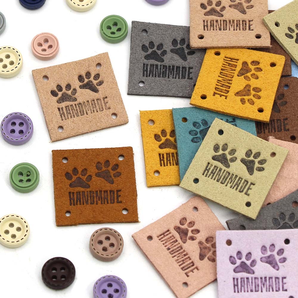 

20Pcs Cat Dog Paw Handmade Tags Animal Footprints Leather Labels Handmade Labels for Clothes Hats Sewing Accessories