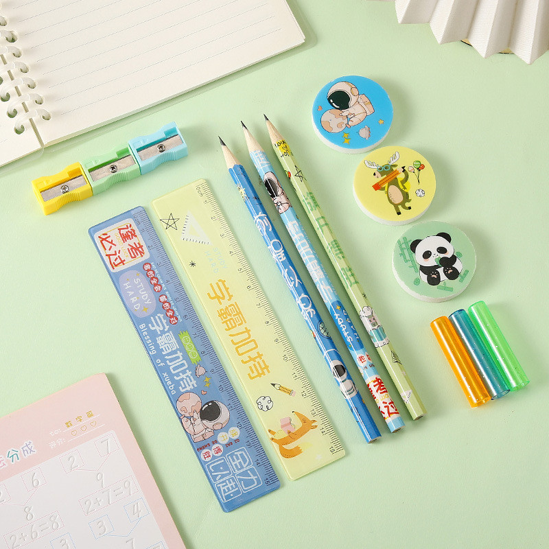 

Back To School Gift Multipurpose Kindergarten Reward Set 7-In-1 Stationery Set Colorful Office Pencil Set For Artists Students