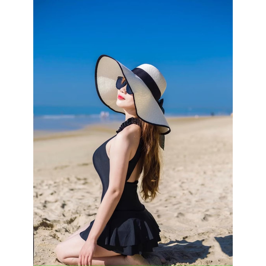 Topi Pantai Wanita Pelindung UV / Topi Bisa diLipat Tebel Dan Lebar Bahan Jerami Premium / Topi Pant