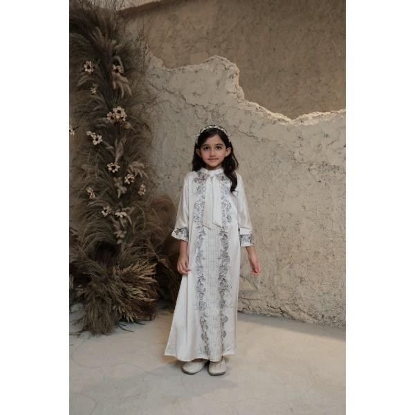 Kaleela X Javina Madeena Signature Dress Anak - Broken White