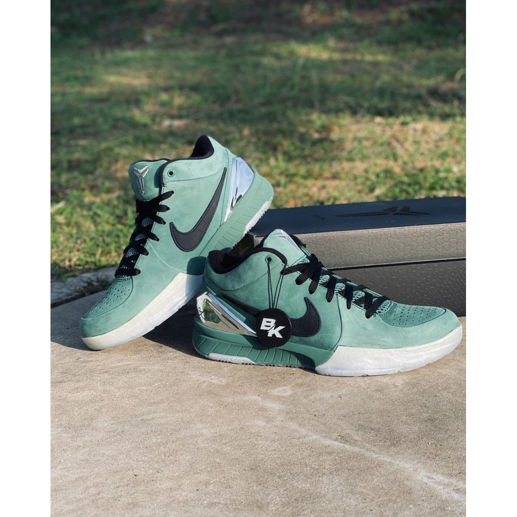 NIKE KOBE 4 PROTRO GIRL DAD