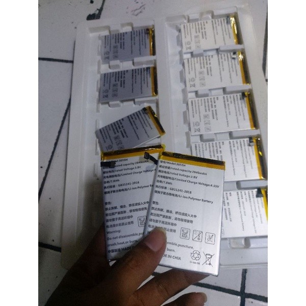 EX KOMPATIBLE BATREY SHARP AQUOS CRYSTAL 305 SH 305SH 402 SH SH825Wi KOMPATIBEL BARU NEW