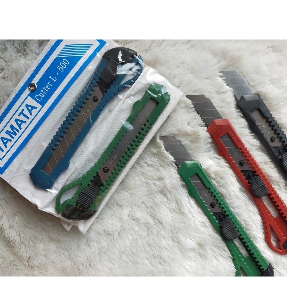 

PISAU CUTTER BESAR MURAH PERLUSIN