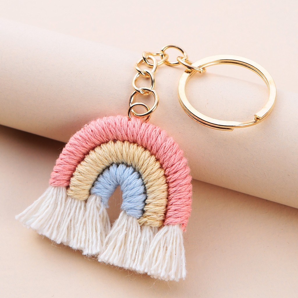 

Three Color Rainbow Handmade Woven Keychain DIY Knitted Cute Tassel Fashion Girl Portable Keychain