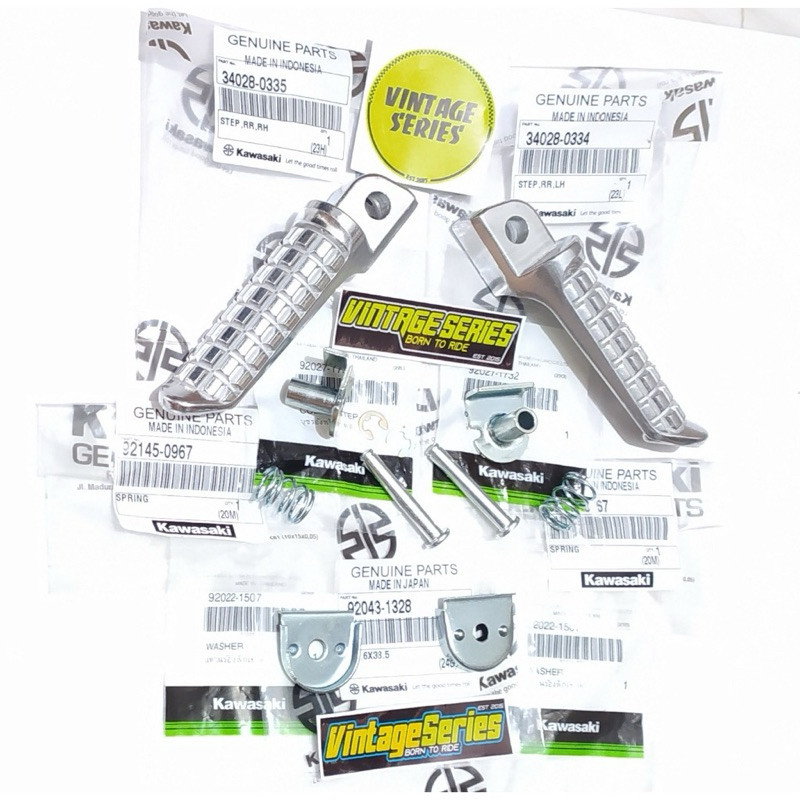 1 SET Pijakan Step Foot Step Belakang Ninja RR New / RR Old Original Kawasaki PIJAKAN STEP BELAKANG 