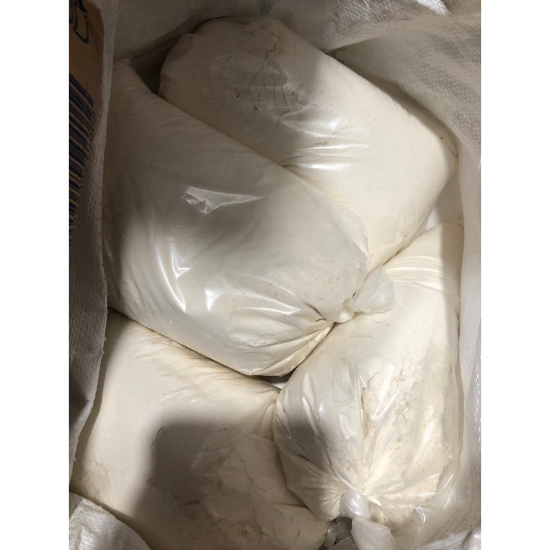 

TERIGU CAKRA KEMBAR 1kg (repack) Qiqimarco