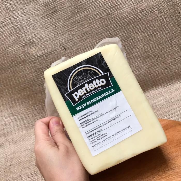

Keju Mozarella PERFETTO 1KG / KEJU PIZZA / MOZARELLA CHEESE - REPACK 500GR