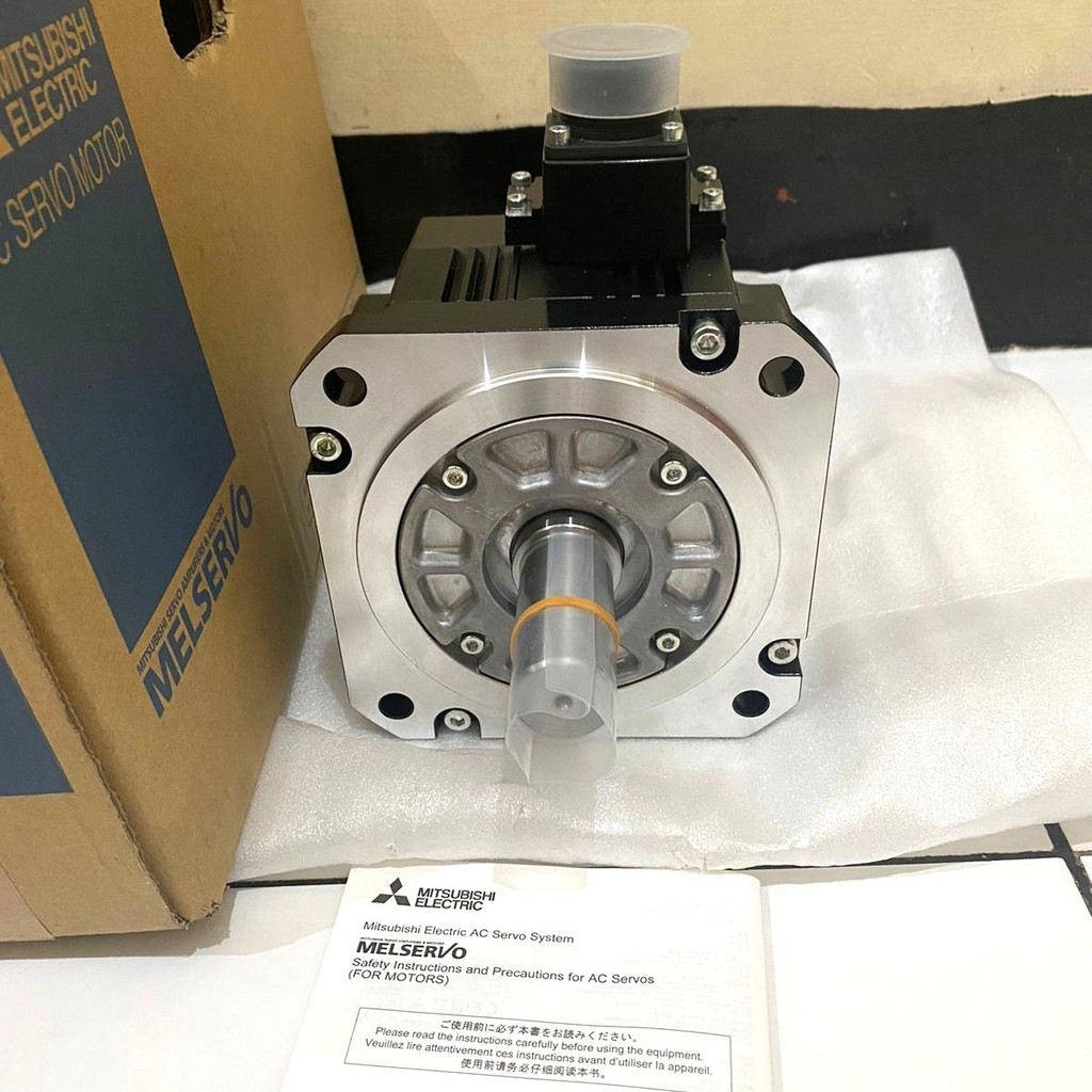 AC SERVO MOTOR HG-SR52 MITSUBISHI ORIGINAL