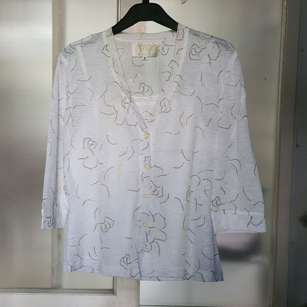 C baju wanita blouse dalaman luaran merek vers motif bunga warna putih glitter preloved seken